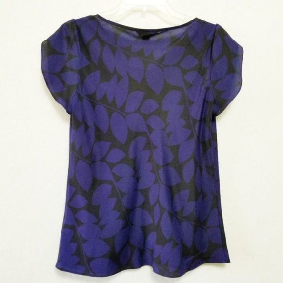 Banana Republic Top Leaf Print Tulip Sleeve Drape - Picture 3 of 7